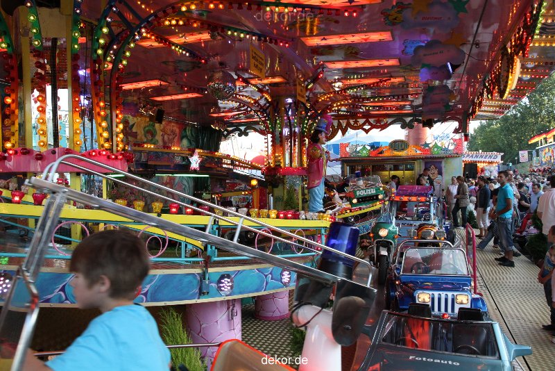 duesseldorf-rheinwiesen-kirmes-2010-043