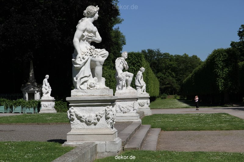duesseldorf-schloss-benrath-089