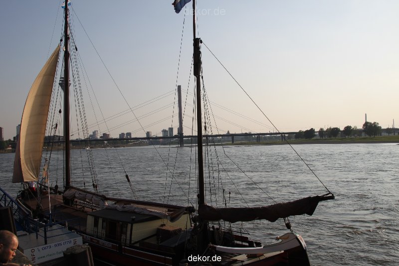 duesseldorf-segelschiff-helena-008