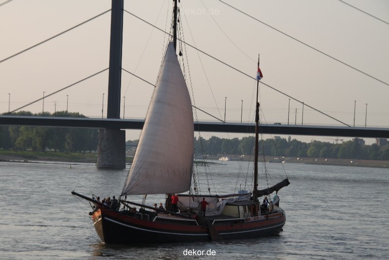 duesseldorf-segelschiff-helena-009