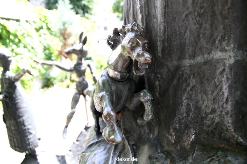 neuss-innenstadt-skulptur-021