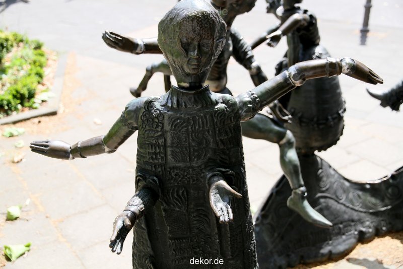 neuss-innenstadt-skulptur-022