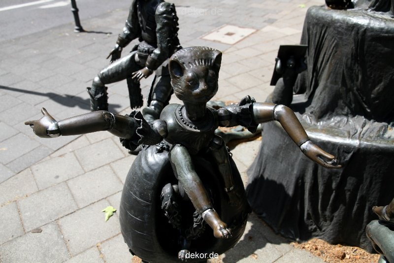 neuss-innenstadt-skulptur-028
