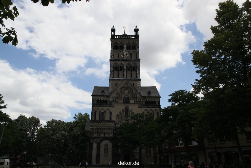 neuss-quirinus-muenster-aussen-002