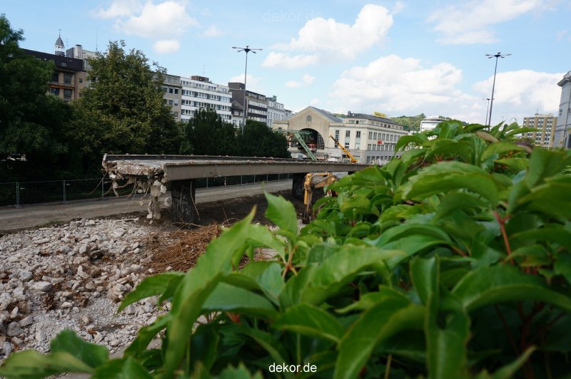 wuppertal-doeppersberg-umbau-busauffahrt-abriss-4-017