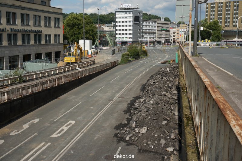 wuppertal-doeppersberg-umbau-busauffahrt-abriss-4-029