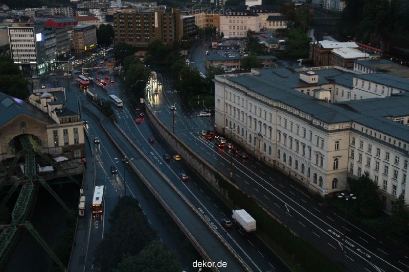 wuppertal-doeppersberg-umbau-von-oben-2009-abend-002