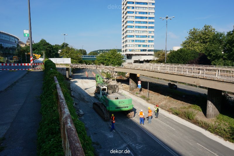 wuppertal-doeppersberg-abriss-busauffahrt-173