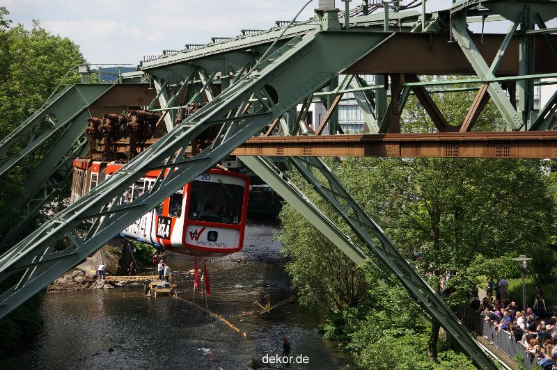 wuppertal-entenrennen-060