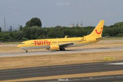 duesseldorf-flughafen-flughafen-flugzeuge-1-005