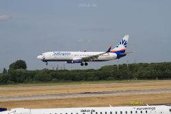 duesseldorf-flughafen-flughafen-flugzeuge-1-016