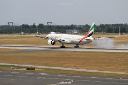 duesseldorf-flughafen-flughafen-flugzeuge-1-076