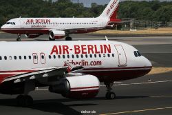 duesseldorf-flughafen-flughafen-flugzeuge-1-079