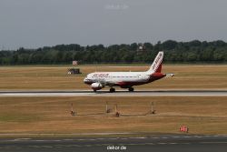 duesseldorf-flughafen-flughafen-flugzeuge-1-084