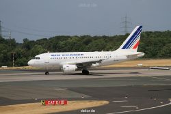 duesseldorf-flughafen-flughafen-flugzeuge-1-094
