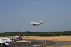 duesseldorf-flughafen-flughafen-flugzeuge-1-103