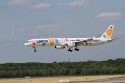 duesseldorf-flughafen-flughafen-flugzeuge-1-159