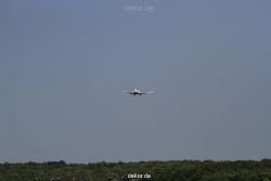 duesseldorf-flughafen-flughafen-flugzeuge-1-185