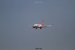 duesseldorf-flughafen-flughafen-flugzeuge-1-187