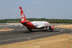 duesseldorf-flughafen-flughafen-flugzeuge-1-198