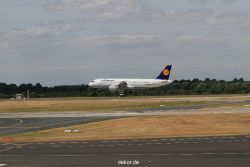 duesseldorf-flughafen-flughafen-flugzeuge-1-235