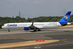 duesseldorf-flughafen-flughafen-flugzeuge-2-002