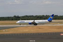 duesseldorf-flughafen-flughafen-flugzeuge-2-014