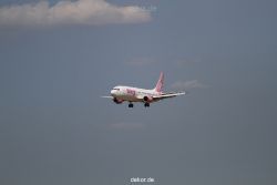 duesseldorf-flughafen-flughafen-flugzeuge-2-025