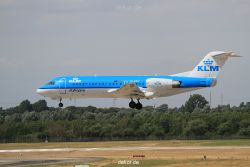 duesseldorf-flughafen-flughafen-flugzeuge-2-043