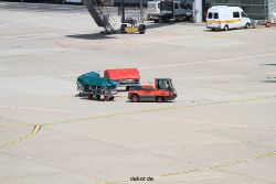 duesseldorf-flughafen-flughafen-flugzeuge-2-064