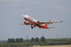 duesseldorf-flughafen-flughafen-flugzeuge-2-067