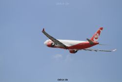 duesseldorf-flughafen-flughafen-flugzeuge-2-078