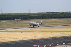 duesseldorf-flughafen-flughafen-flugzeuge-2-096