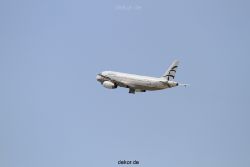 duesseldorf-flughafen-flughafen-flugzeuge-2-103