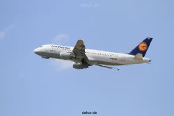 duesseldorf-flughafen-flughafen-flugzeuge-2-111