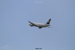 duesseldorf-flughafen-flughafen-flugzeuge-2-114