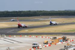 duesseldorf-flughafen-flughafen-flugzeuge-2-127