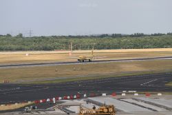 duesseldorf-flughafen-flughafen-flugzeuge-2-158