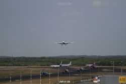 duesseldorf-flughafen-flughafen-flugzeuge-2-165