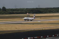 duesseldorf-flughafen-flughafen-flugzeuge-2-171