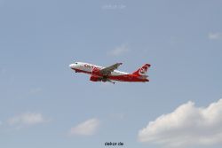 duesseldorf-flughafen-flughafen-flugzeuge-2-222