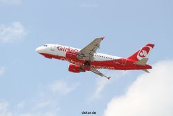 duesseldorf-flughafen-flughafen-flugzeuge-2-231