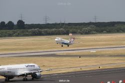 duesseldorf-flughafen-flughafen-flugzeuge-2-243