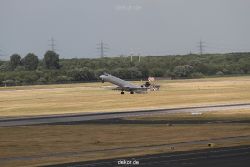 duesseldorf-flughafen-flughafen-flugzeuge-2-265