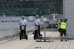 duesseldorf-flughafen-flughafen-segways-006