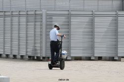 duesseldorf-flughafen-flughafen-segways-008