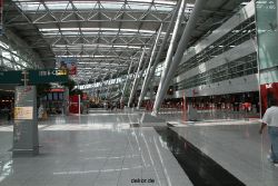 duesseldorf-flughafen-flughafen-019