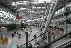 duesseldorf-flughafen-flughafen-035