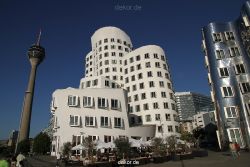 duesseldorf-medienhafen-medienhafen-gehry-bauten-007