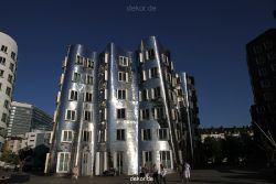 duesseldorf-medienhafen-medienhafen-gehry-bauten-012